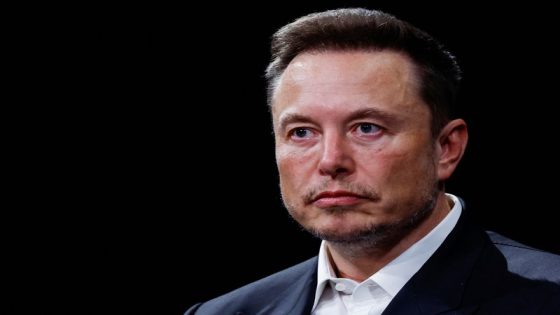 Exclusive-Tesla director Gebbia says he discussed selling house to Musk – MASHAHER