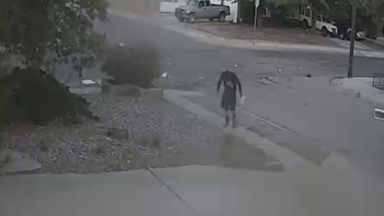 Albuquerque neighborhood concerned over unknown man exhibiting bizarre behavior – MASHAHER