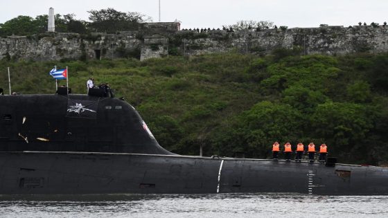 A Russian submarine that just left Cuba is ‘falling apart’ with its soundproofing panels falling off – MASHAHER