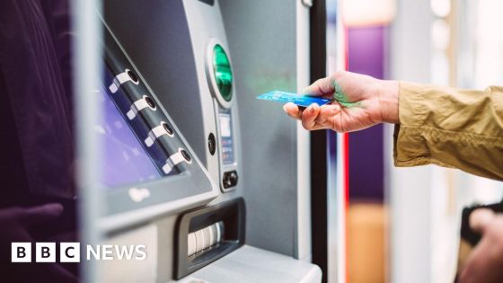 Treorchy’s cash machines running out after bank branches close – MASHAHER