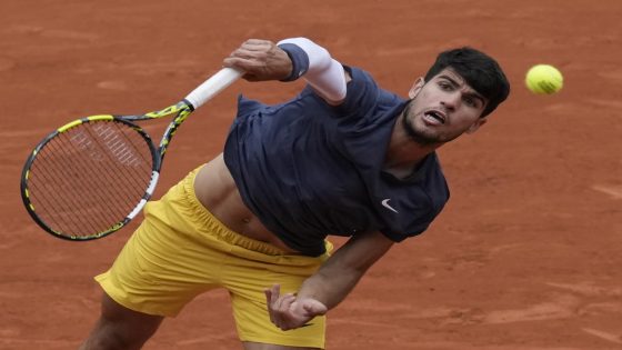 French Open semifinals: Carlos Alcaraz takes on Jannik Sinner and Casper Ruud faces Alexander Zverev at Roland Garros – MASHAHER