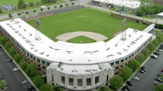 Indianapolis men bought an abandoned baseball stadium for just $1 — and transformed it into luxury apartments – MASHAHER