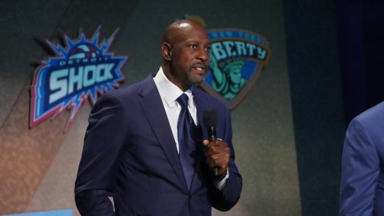 Hall of Famer Alonzo Mourning has surgery to deal with prostate cancer, urges men to get checked – MASHAHER