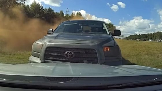 Toyota Tundra Bullies South Carolina Highway Patrol – MASHAHER