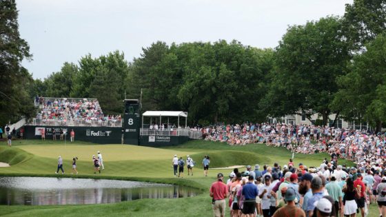 2 hospitalized after lightning strike near PGA tournament in Connecticut – MASHAHER