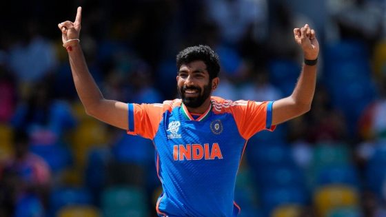 Kapil Devâs massive praise for Jasprit Bumrah: âHe’s 1000 times better than meâ – MASHAHER