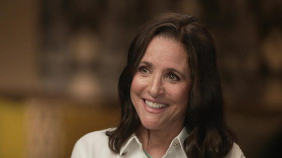 Julia Louis-Dreyfus on “Tuesday” and podcast “Wiser Than Me” – MASHAHER