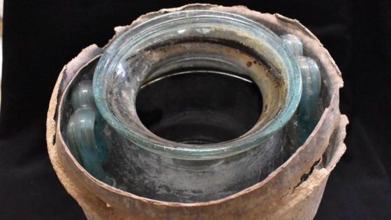 Archaeologists find 2,000-year-old wine in Spanish tomb: “Oldest wine ever discovered” – MASHAHER