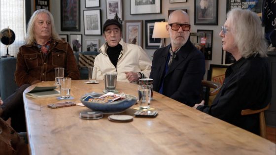 Extended interview: R.E.M. on songwriting, breaking up and their lifelong friendship – MASHAHER