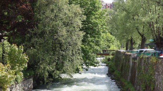 British kayaker dies after ‘getting into difficulty’ in French river | World News – MASHAHER