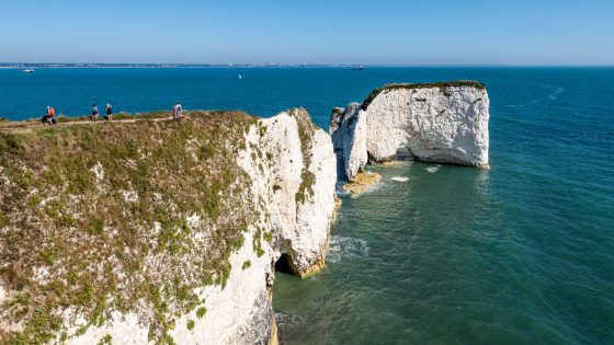 Boy plunges 60ft down Dorset cliff – and ‘miraculously’ walks away with minor injuries | UK News – MASHAHER