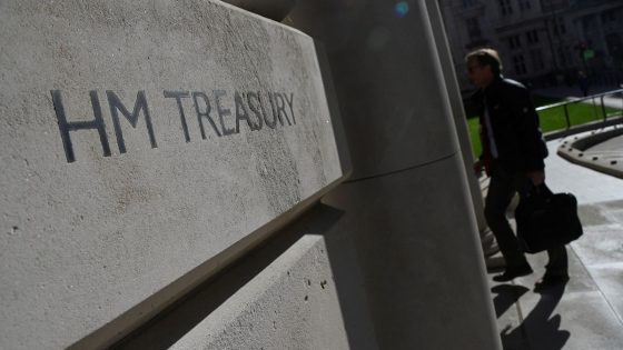 Government net borrowing lower than forecast – but next chancellor ‘facing Pandora’s box’ | Business News – MASHAHER