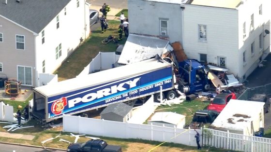 Tractor trailer crashes into New Jersey home – MASHAHER