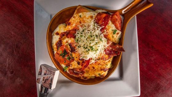 Hot Brown: How a frustrated chef created Kentucky’s signature sandwich – MASHAHER