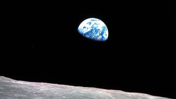 Apollo 8 astronaut who took this iconic photo of Earth from space has died in a plane crash – MASHAHER