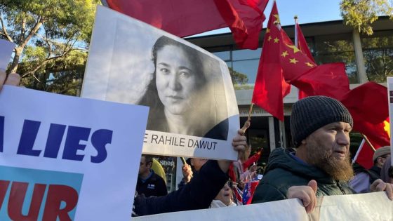 ‘Human rights more important than pandas’: Chinese premier’s visit met by protests – MASHAHER