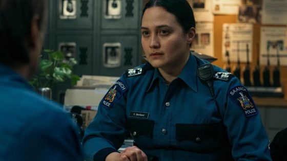 Lily Gladstone Talks ‘Under the Bridge’ and Playing a Native Cop – MASHAHER