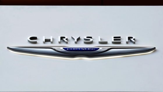 Chrysler recalls more than 211,000 SUVs and pickup trucks due to software malfunction – MASHAHER