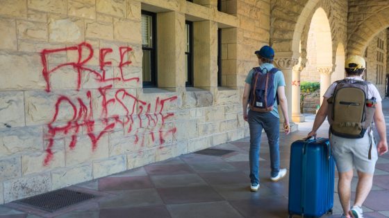 Pro-Palestinian demonstrators arrested after occupying Stanford president’s office – MASHAHER