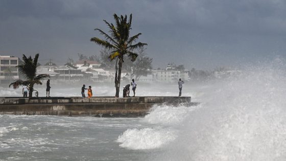 Hurricane Roars Through the Caribbean – MASHAHER