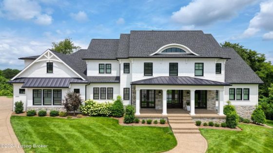 Louisville basketball coach Pat Kelsey purchases $2.6 million home in Glenview Springs – MASHAHER