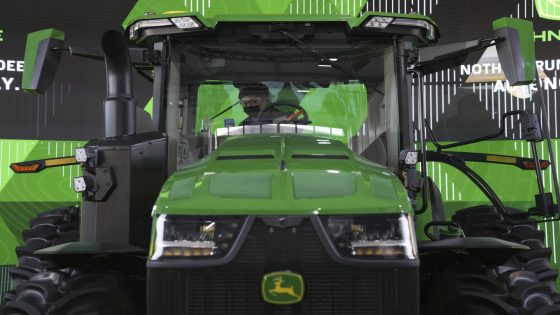 Struggling with falling demand for farm equipment, Deere & Co. announces nearly 600 layoffs – MASHAHER