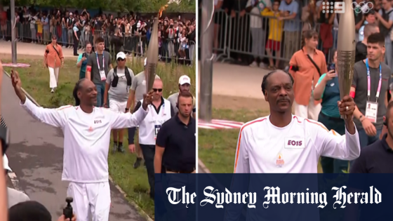 Snoop Dogg carries the Olympic torch before opening ceremony in Paris – MASHAHER