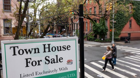 Manhattan is ‘buyer’s market’ as real estate prices fall, inventory rises – MASHAHER