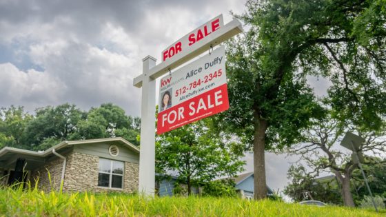 With high prices and mortgage rates, homeowners feel âstuck’ – MASHAHER