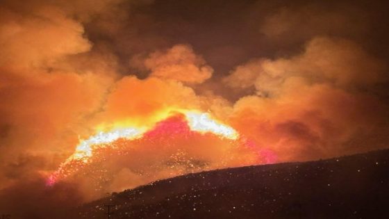 Four wildfires reach ‘megafire’ status in Oregon, scorching thousands of acres – MASHAHER