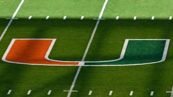 Jaboree Antoine commits to Miami Hurricanes football team – MASHAHER