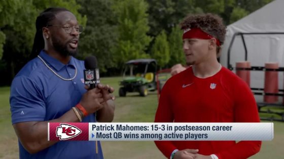 Patrick Mahomes talks to Gerald McCoy about his reaction to Raiders' Kermit doll 'Back Together Weekend' – MASHAHER