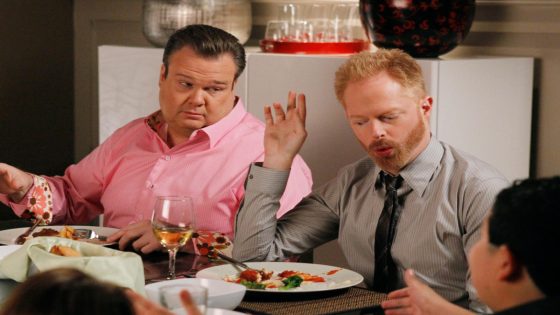 You Need To Avoid Saying These Seemingly Harmless Phrases To Someone You’re Dining With – MASHAHER