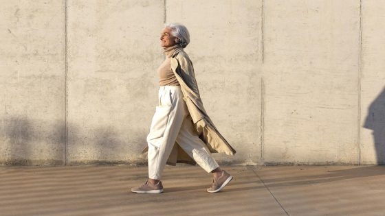 Here’s How Much You Need To Walk Every Day To Reduce Your Risk Of Heart Disease – MASHAHER