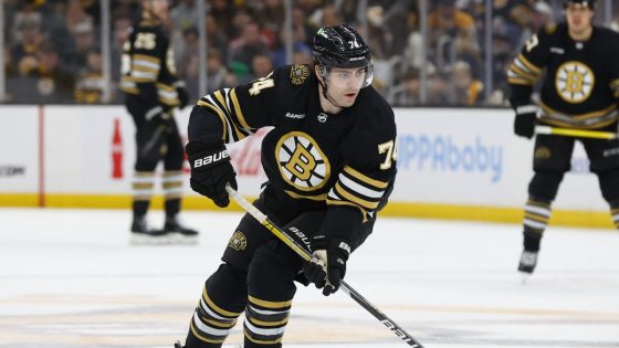 Jake DeBrusk posts heartfelt message to Boston fans after leaving Bruins – MASHAHER