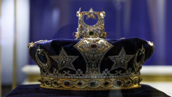 Johor State Crown, Diadem to dazzle at National Museum’s exhibition – MASHAHER