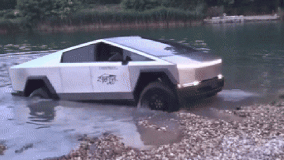 Cybertruck Serves Briefly As Sinking Boat While Stuck In Lake – MASHAHER