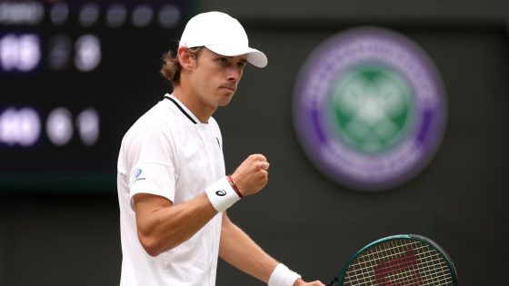 Dashing ‘Demon’ in Wimbledon breakthrough; De Minaur reaches last eight but is there an injury concern? – MASHAHER