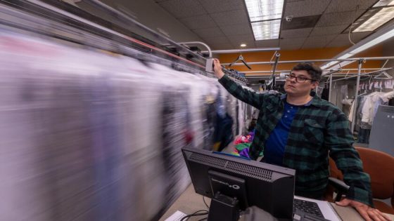 Dry cleaner struggles to survive in empty downtown L.A. skyscraper. Welcome to the zombie economy – MASHAHER