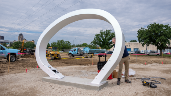 This new Des Moines art installation aims to serve as a connection to Iowa’s rivers – MASHAHER