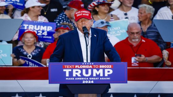 Trump Fumbles Repeatedly in Terrifying Speech at Florida Rally – MASHAHER