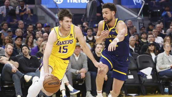 Lakers’ Reaves expertly trolls Warriors fan wearing Klay jersey – MASHAHER