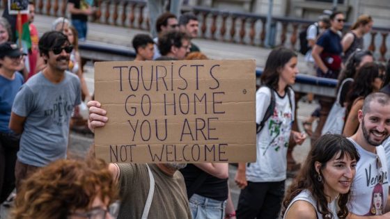 ‘A point of no return:’ Why Europe has become an epicenter for anti-tourism protests this summer – MASHAHER