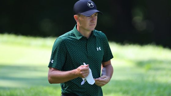 Jordan Spieth catches fire early in third round of John Deere Classic – MASHAHER