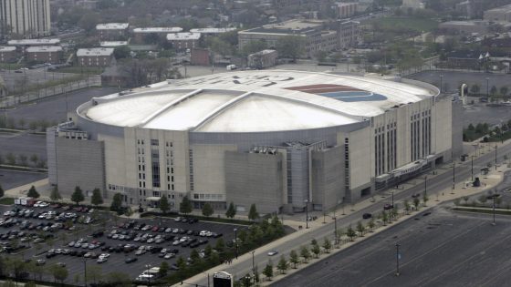 Bulls, Blackhawks owners unveil $7 billion plan to transform area around United Center – MASHAHER