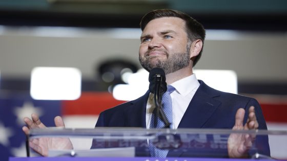 J.D. Vance Makes an Unfortunate Couch Joke at Nevada Rally – MASHAHER