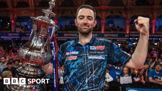 World Matchplay: Luke Humphries beats Michael van Gerwen to win title – MASHAHER