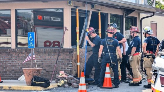 Vehicle crashes into Stonybrook Family Restaurant in Springettsbury Township – MASHAHER