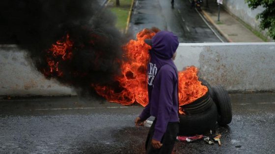 Venezuelans head for presidential palace to protest against election result – MASHAHER