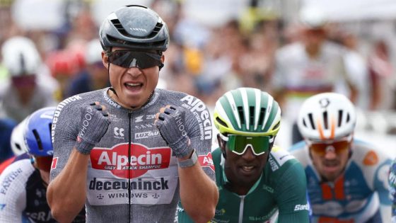 Philipsen powers to Tour de France stage 10 win – MASHAHER